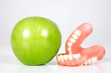 протезирование зубов спб